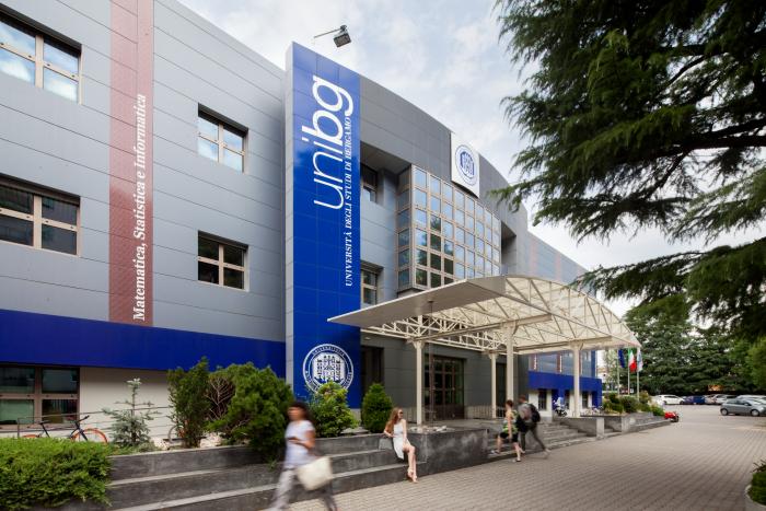 Campus Economia caniana